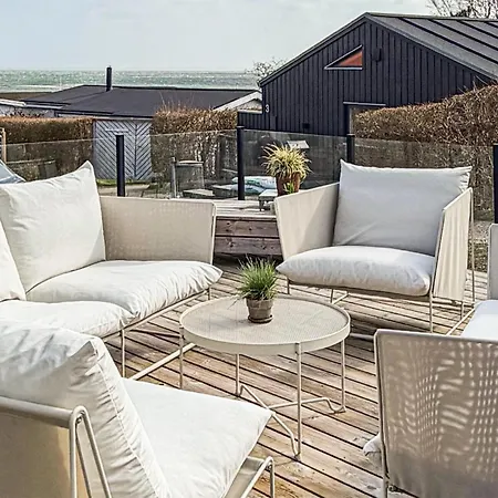 3 Bedroom Stunning In Ferienhaus *